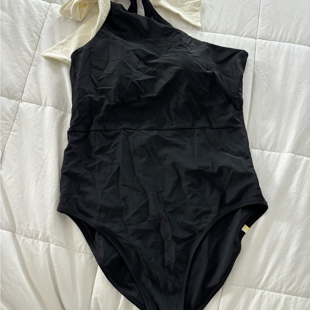 Summersalt Bow Shoulder Sidestroke